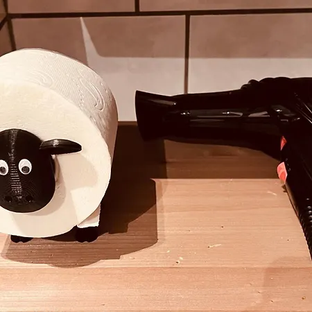 V & S Since 2023 Appartement Düsseldorf