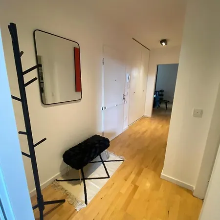 V & S Since 2023 Apartment Dusseldorf