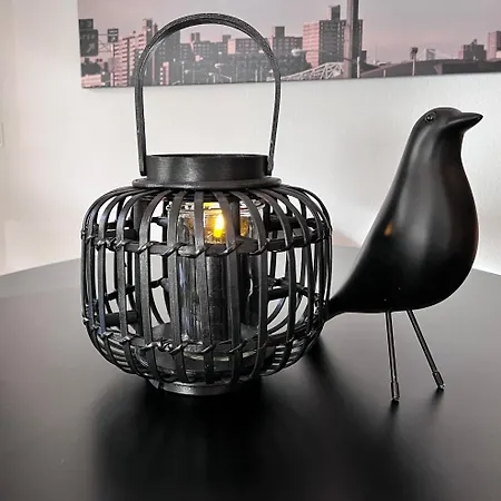 V & S Since 2023 Апартаменты Дюссельдорф