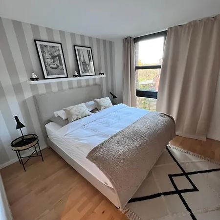 V & S Since 2023 Apartment *
