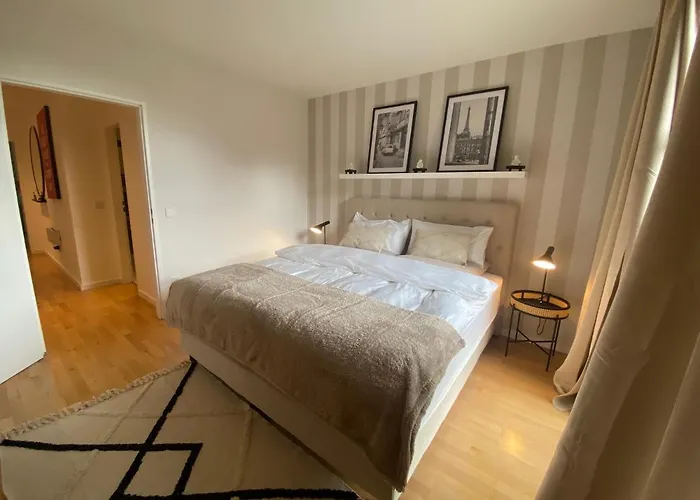 V & S Since 2023 Lejlighed